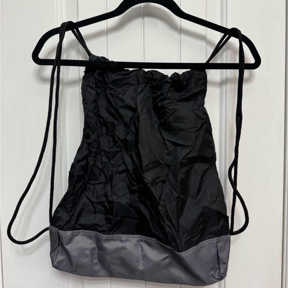 Black and Gray Drawstring Backpack - Picture 2 of 2